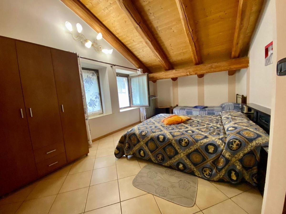Villa Casa "La Fucina" Melle Esterno foto